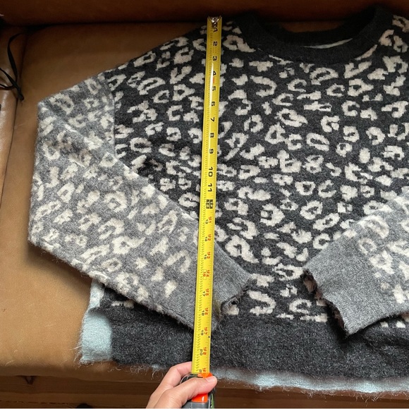 All Saints Leya Crewneck wool mohair leopard animal print pattern sweater fuzzy - Picture 5 of 8
